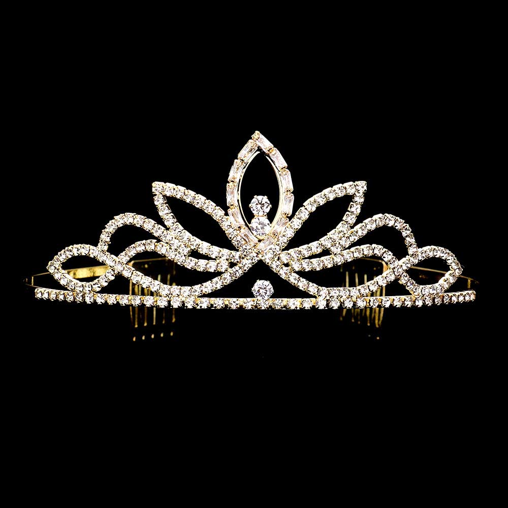 Gold Gorgeous Rhinestone Princess Tiara, this rhinestone princess tiara will make you the ultimate royal beauty and make you absolutely stand out to receive the best compliments on special occasions. It perfectly adds luxe to your outfit and makes you more gorgeous. It's easy to put on & off and durable. 