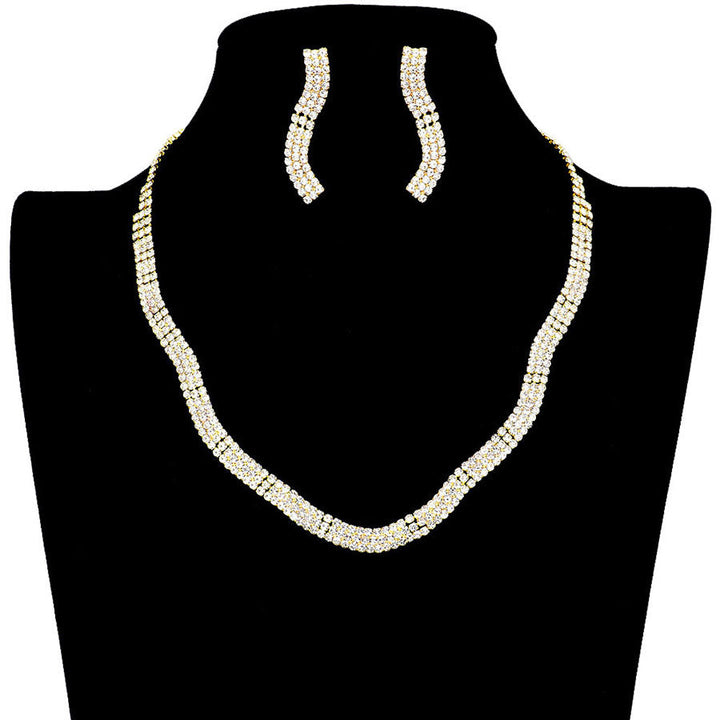 Gold Wavy Crystal Rhinestone Evening Necklace. Get ready with these rhinestone necklaces, put on a pop of shine to complete your ensemble. Perfect for adding just the right amount of shimmer and a touch of class to special events. These classy jewelry sets are perfect for Party, Wedding and Evening. Awesome gift for birthday, Anniversary, Valentine’s Day or any special occasion.