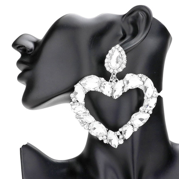 Rhodium Marquise Teardrop Stone Cluster Open Heart Dangle Evening Earrings are a stunning addition to any outfit. The unique design and elegant shape of the earrings make them perfect for a special evening event. With a beautiful open heart dangle and sparkling teardrop stones, they are sure to make a statement and elevate your style.