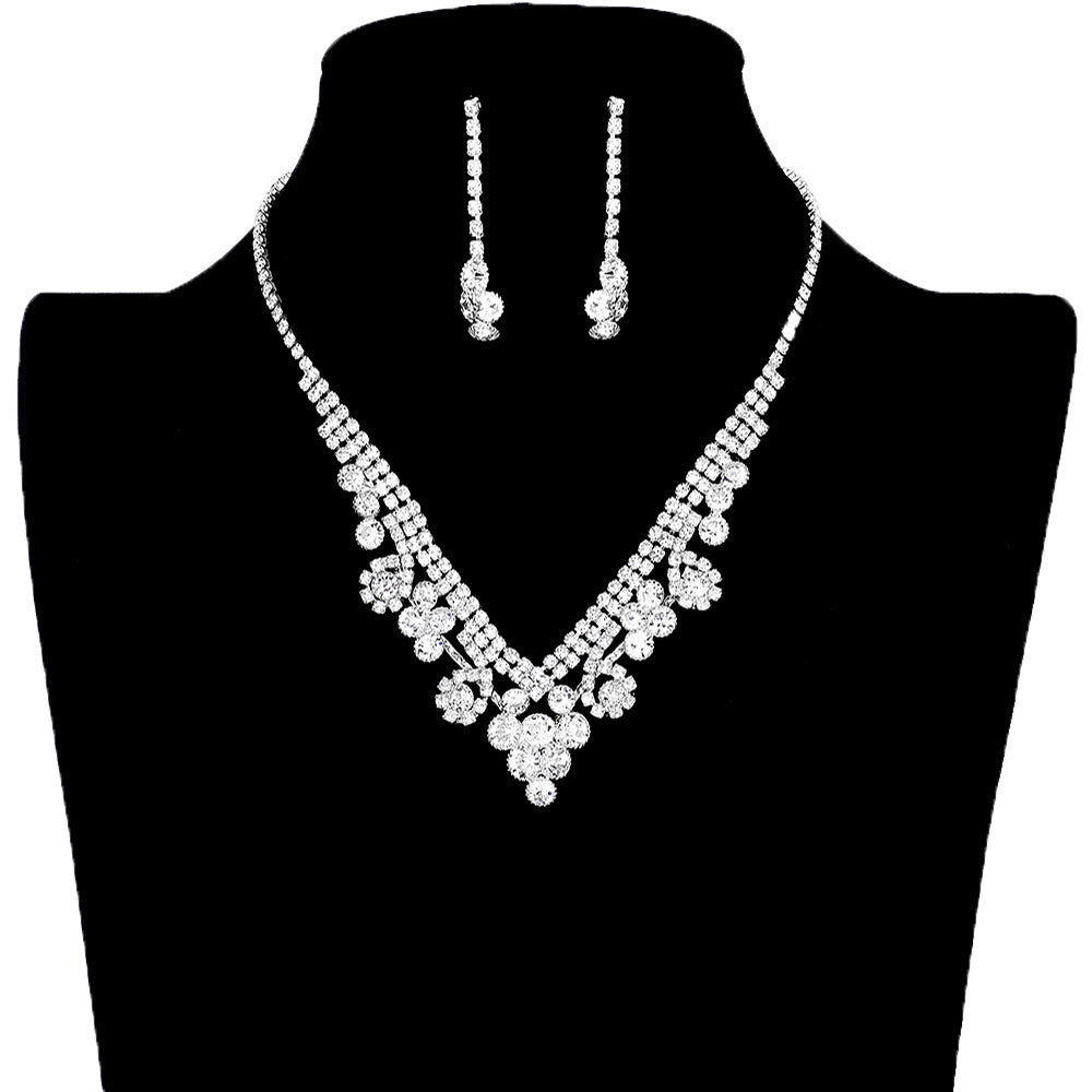 Rhodium Round Crystal Rhinestone Collar Necklace, get ready with this crystal rhinestone necklace to receive the best compliments on any special occasion. This classy rhinestone necklace is perfect for parties, weddings, and evenings. Awesome gift for birthdays, anniversaries, Valentine’s Day, or any special occasion.