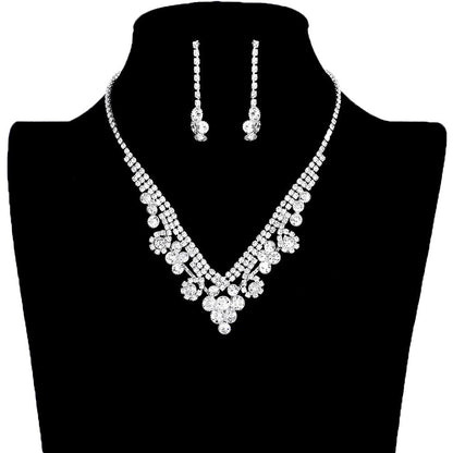 Rhodium Round Crystal Rhinestone Collar Necklace, get ready with this crystal rhinestone necklace to receive the best compliments on any special occasion. This classy rhinestone necklace is perfect for parties, weddings, and evenings. Awesome gift for birthdays, anniversaries, Valentine’s Day, or any special occasion.