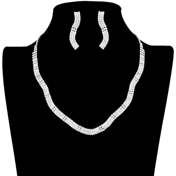 Silver Wavy Crystal Rhinestone Evening Necklace. Get ready with these rhinestone necklaces, put on a pop of shine to complete your ensemble. Perfect for adding just the right amount of shimmer and a touch of class to special events. These classy jewelry sets are perfect for Party, Wedding and Evening. Awesome gift for birthday, Anniversary, Valentine’s Day or any special occasion.