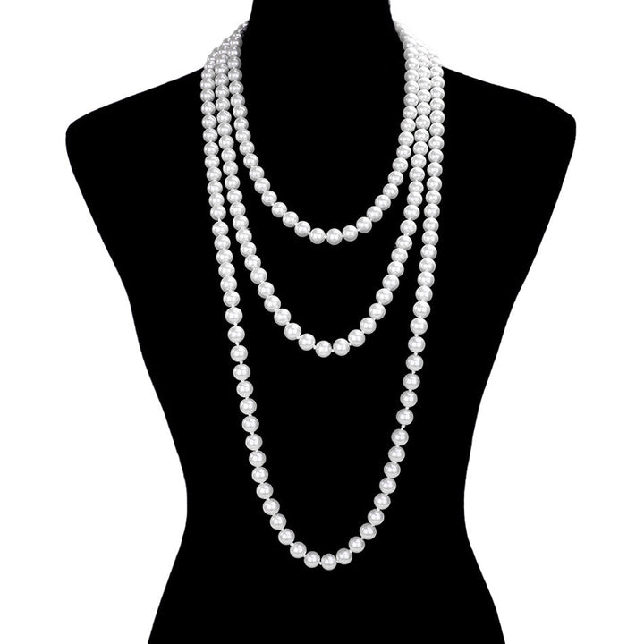 This exquisite long pearl necklace boasts a sophisticated look for any occasion, from special anniversaries to a night out. Enjoy this elegant reminder of your love for years to come, the perfect addition to every outfit. Birthday Gift, Anniversary Gift, Christmas Gift, Regalo de Cumpleanos, Navidad, Aniversario, etc